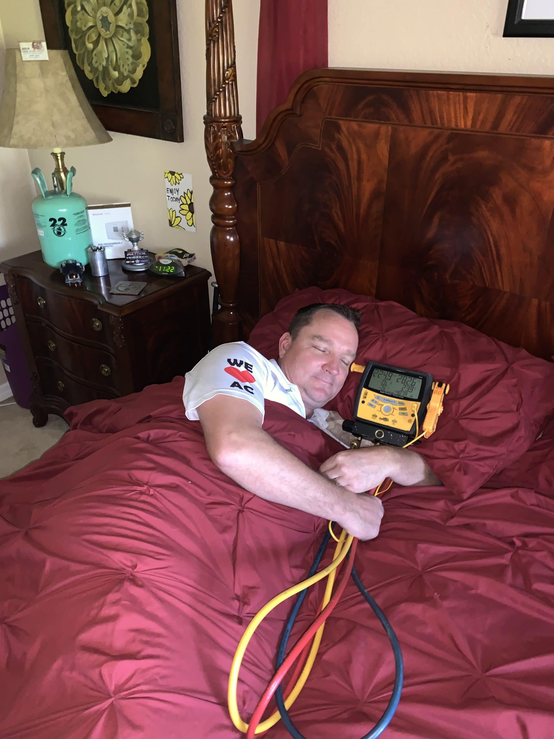 Incredible Emergency AC Repair Service 2 Hotlines To Reach Us